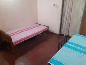 TWO BED ROOMS ARE AVAILABLE FOR LADIES - MALABE