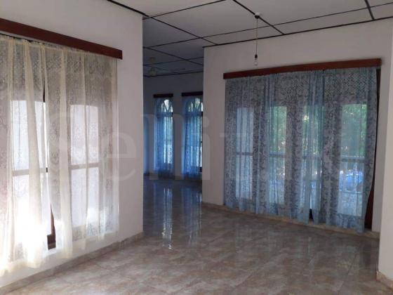 10+ bedrooms house for sale at near to Hambantota Harbor