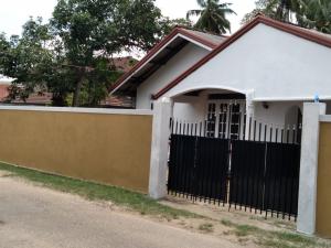 House for sale in kandana