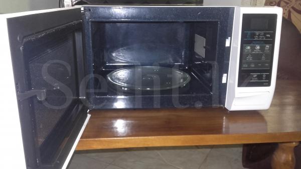 Microwave Oven 20L