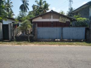 Land with a house sale in Kalutara