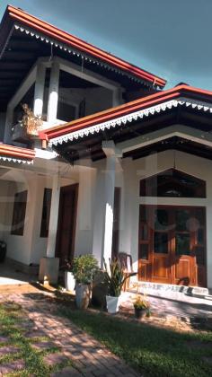 2 Story House for sale Gampaha Miriswatta